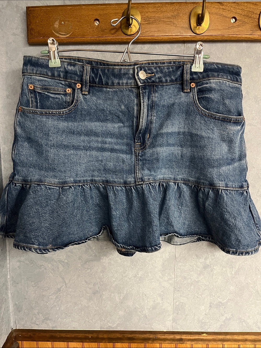 American Eagle Denim Ruffle Hem Mini Skirt 14 Long